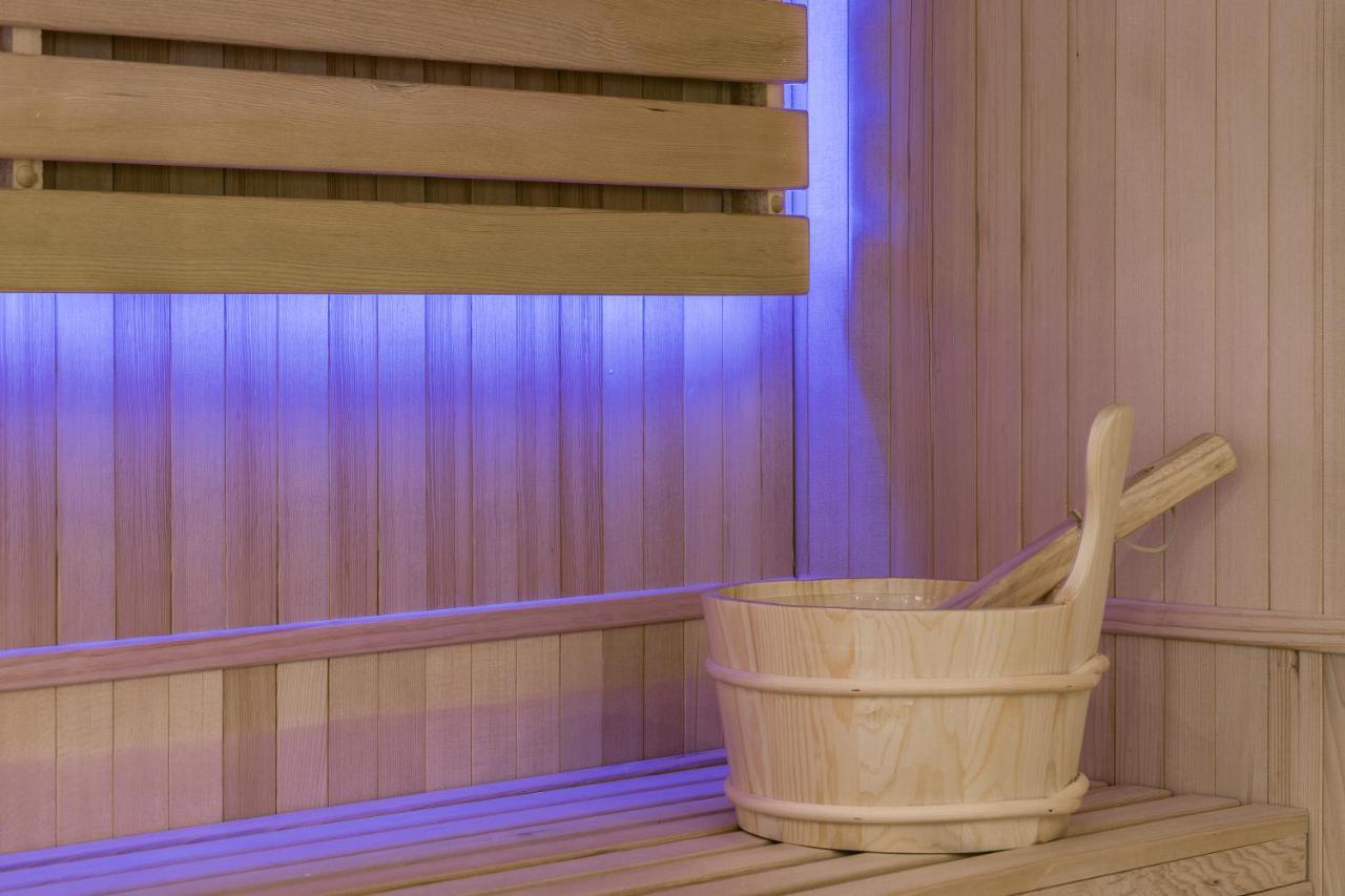 L'Evasion - Sauna Jacuzzi Cinema Tours Zewnętrze zdjęcie